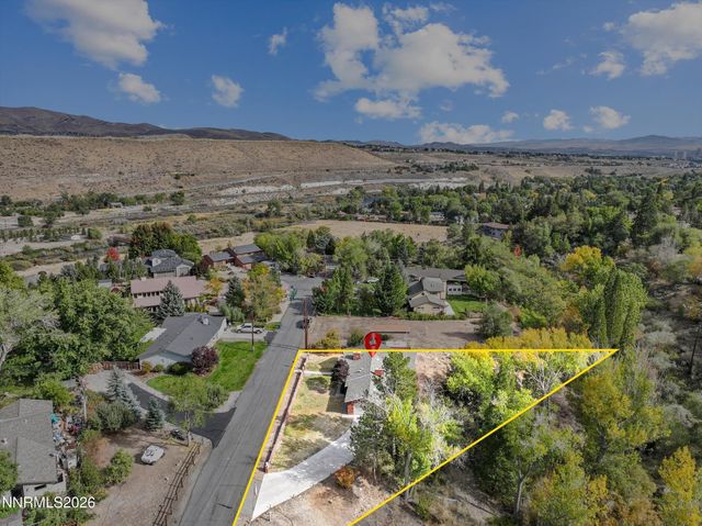 700 Hunter Place, Reno, NV 89519