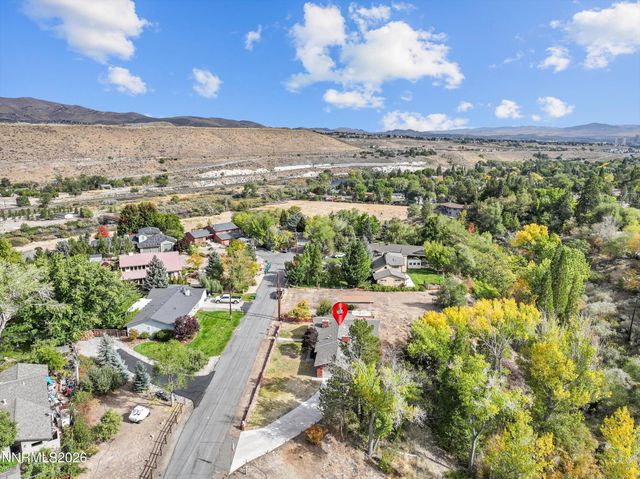 700 Hunter Place, Reno, NV 89519