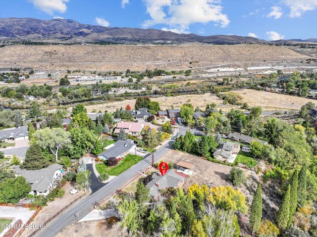 700 Hunter Place, Reno, NV 89519