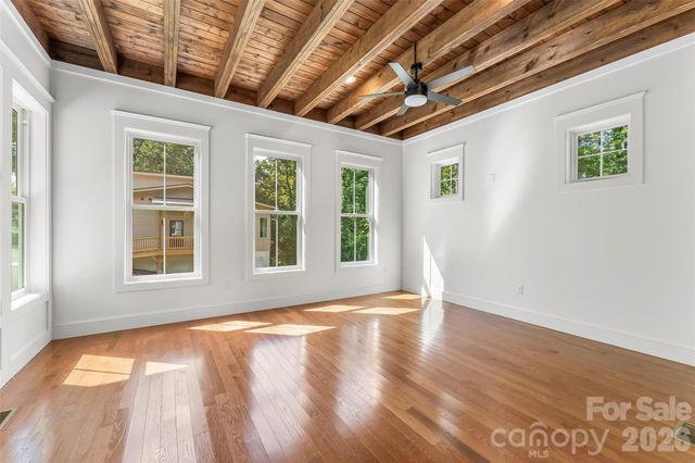 114 Walker Street, Morganton, NC 28655