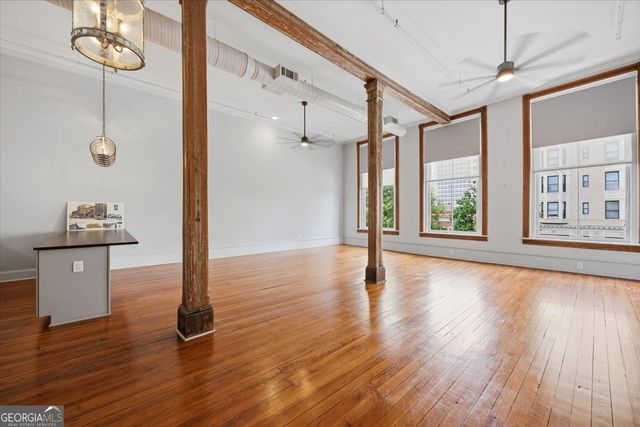 522 Cherry Street APT 301, Macon, GA 31201