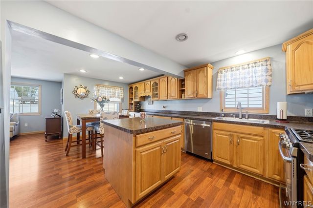 384 Moore Avenue, Tonawanda, NY 14223