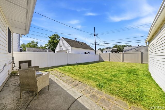 384 Moore Avenue, Tonawanda, NY 14223