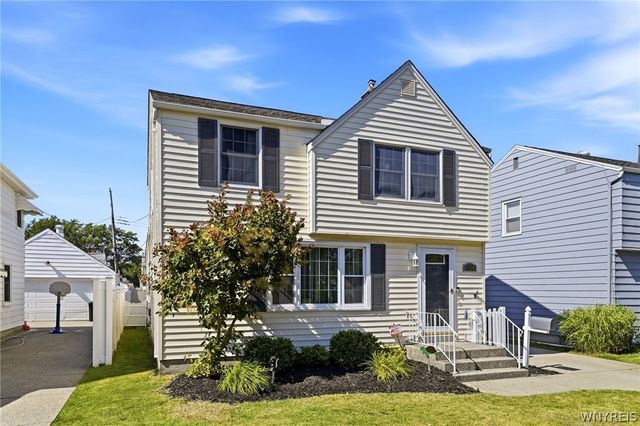 384 Moore Avenue, Tonawanda, NY 14223