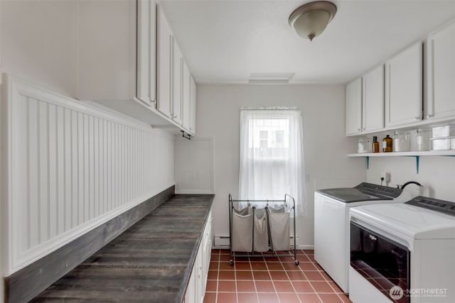 2916 Robin Avenue, Bremerton, WA 98310