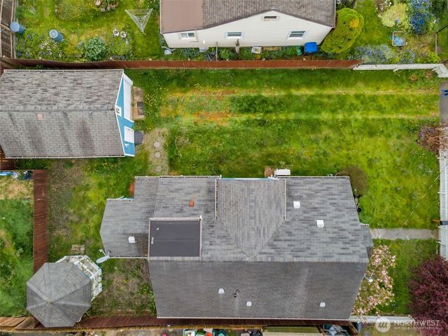 2916 Robin Avenue, Bremerton, WA 98310