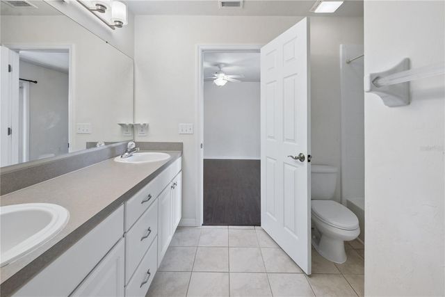 11688 NW 17TH PLACE, Gainesville, FL 32606