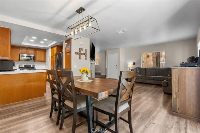 25114 Steinbeck C, Stevenson Ranch, CA 91381