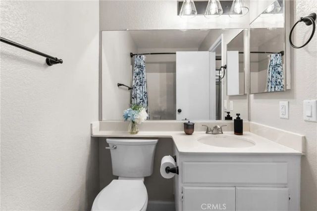 25114 Steinbeck C, Stevenson Ranch, CA 91381