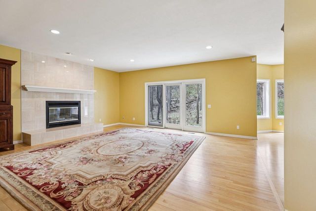 6719 Shamrock Glen Circle, Middleton, WI 53562