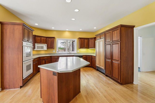 6719 Shamrock Glen Circle, Middleton, WI 53562