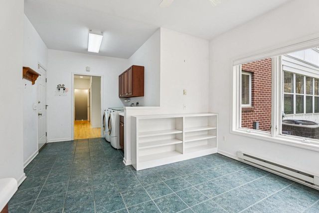 6719 Shamrock Glen Circle, Middleton, WI 53562