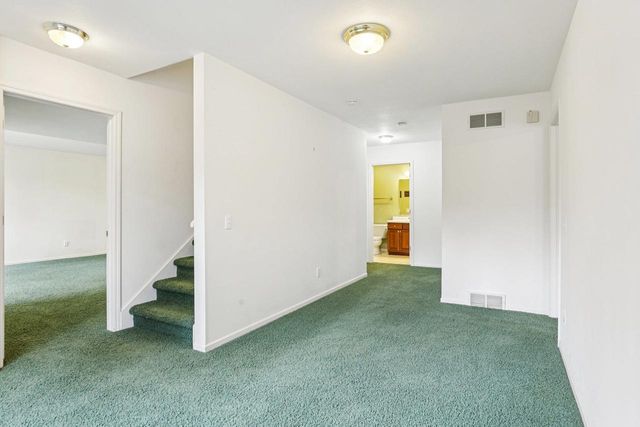 6719 Shamrock Glen Circle, Middleton, WI 53562