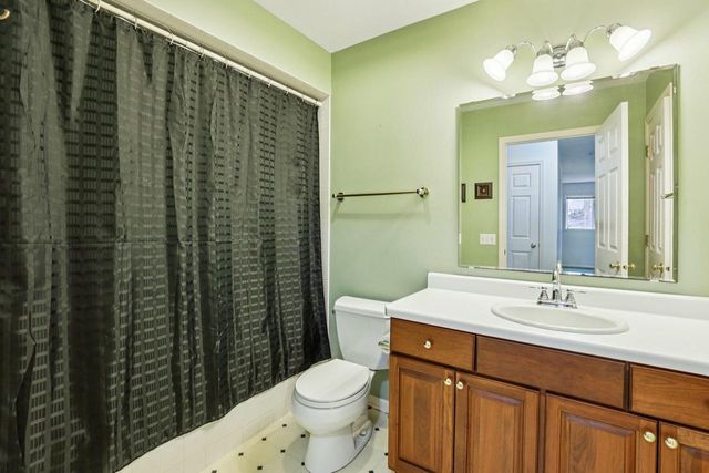 6719 Shamrock Glen Circle, Middleton, WI 53562