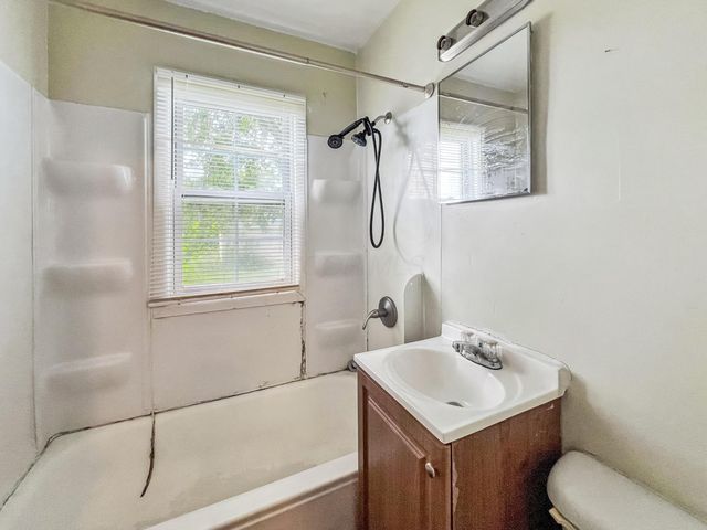 147 Coolidge Avenue, Columbus, OH 43228