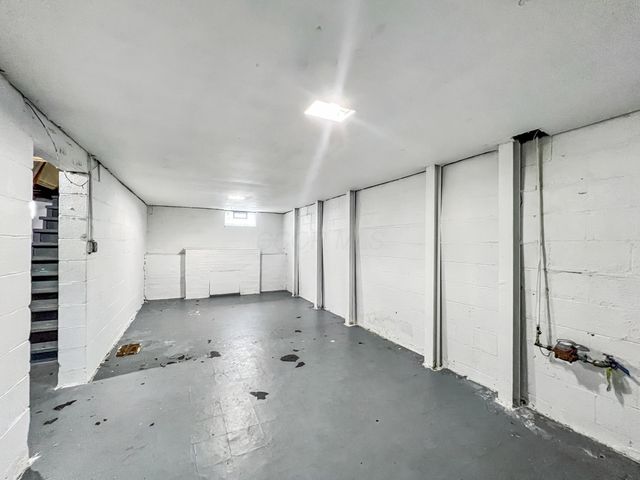 147 Coolidge Avenue, Columbus, OH 43228