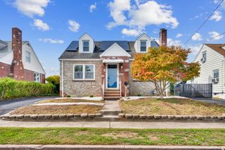 34 Hughes Street, East Haven, CT 06512