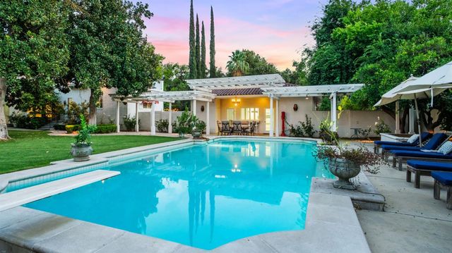 4175 N Van Ness Boulevard, Fresno, CA 93704