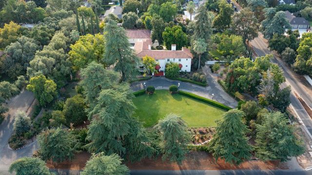4175 N Van Ness Boulevard, Fresno, CA 93704