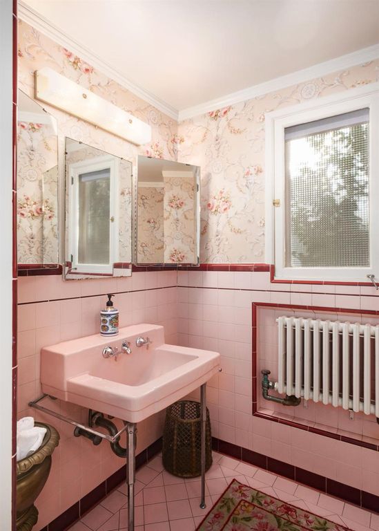 Image 33 of property listing at 4175 N Van Ness Boulevard, Fresno, CA 93704