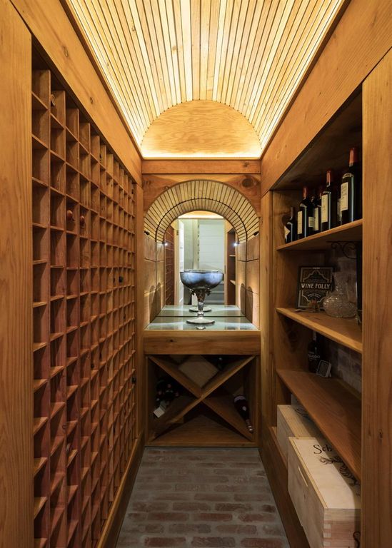 Image 34 of property listing at 4175 N Van Ness Boulevard, Fresno, CA 93704