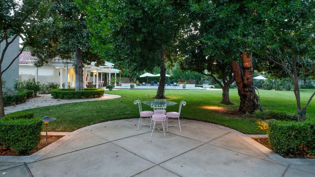 Image 49 of property listing at 4175 N Van Ness Boulevard, Fresno, CA 93704