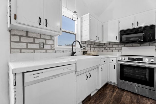 1104 Dunwoody Drive, Simpsonville, SC 29681