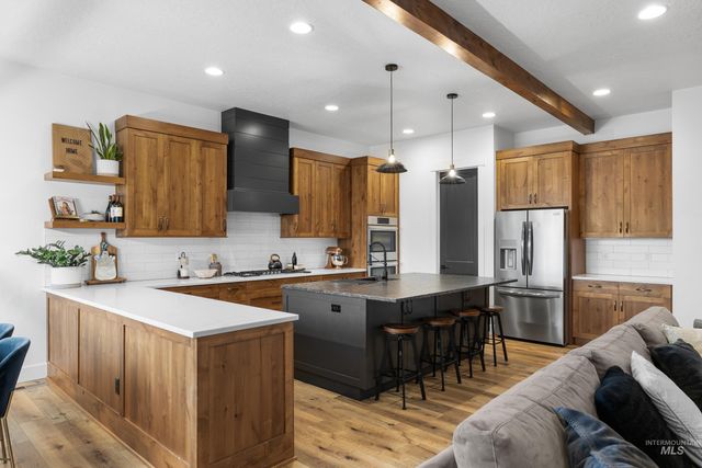 18119 N Fallspring Pl, Nampa, ID 83687