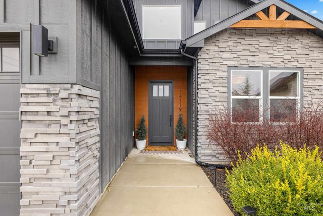 18119 N Fallspring Pl, Nampa, ID 83687