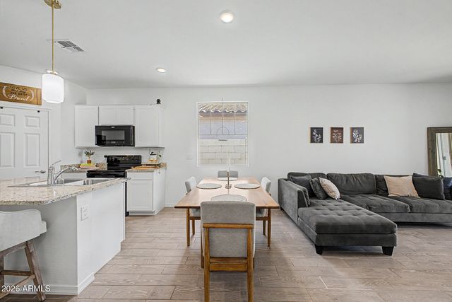 4605 S 108TH Avenue, Tolleson, AZ 85353