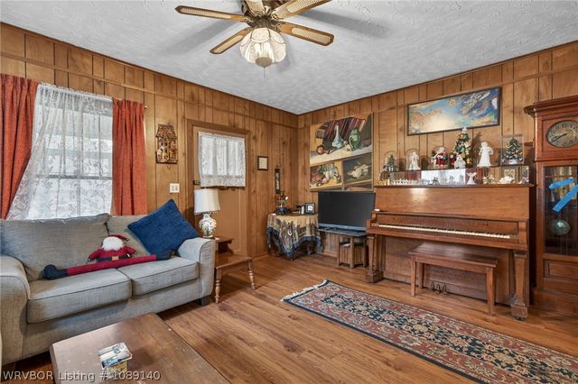 4716 Free Ferry Road, Fort Smith, AR 72903