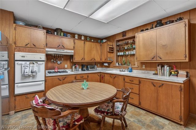 4716 Free Ferry Road, Fort Smith, AR 72903