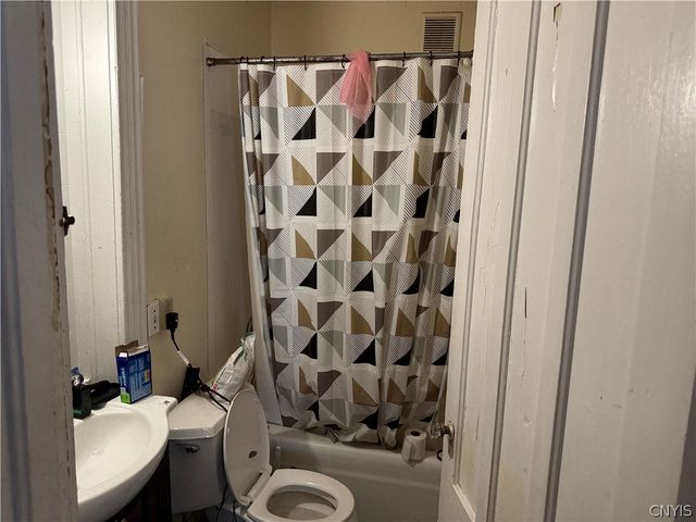718 West Brighton Avenue, Syracuse, NY 13207