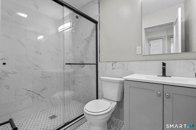 111 Bank Street 3D, Waterbury, CT 06702