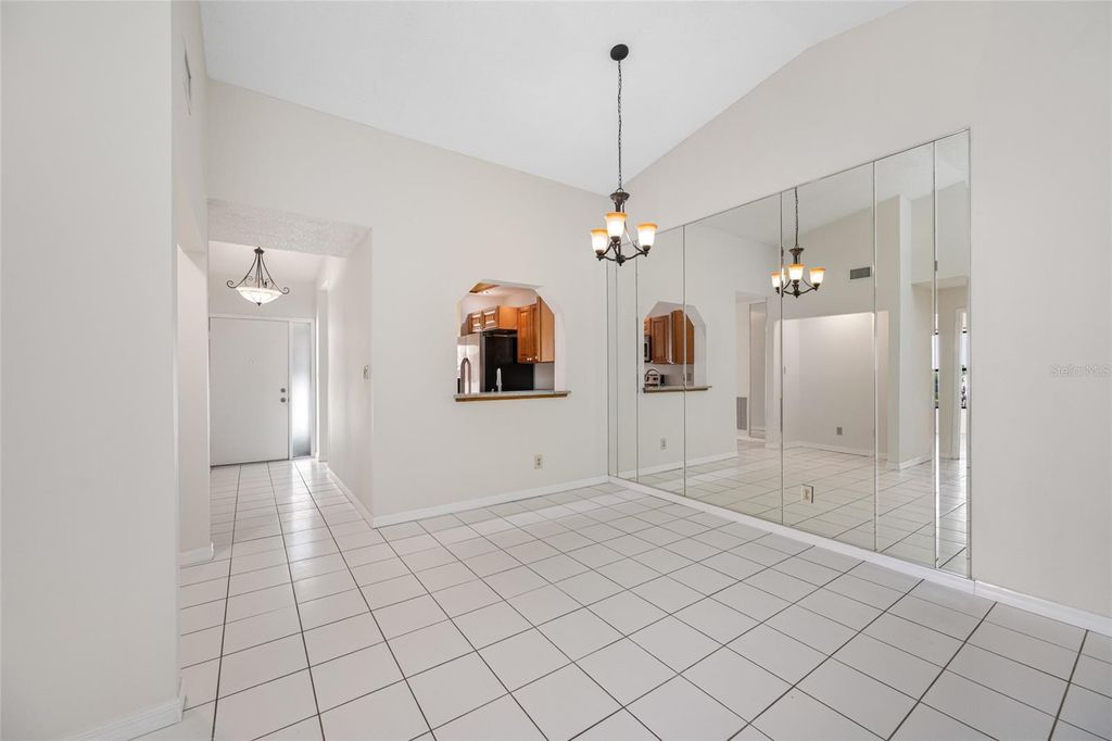 Image 13 of property listing at 14778 FEATHER COVE ROAD, Clearwater, FL 33762