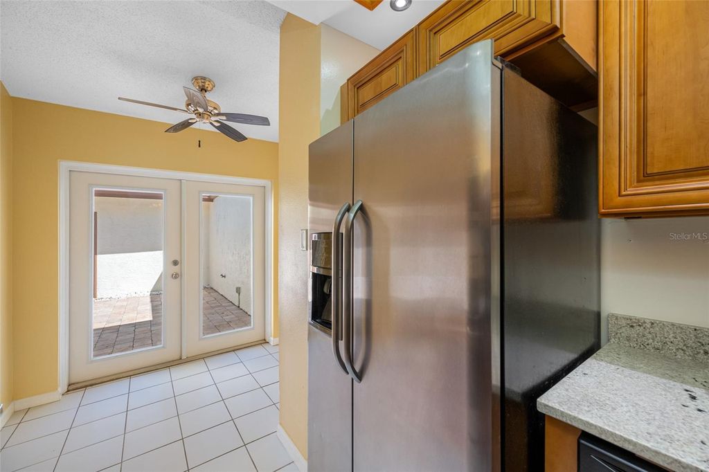 Image 6 of property listing at 14778 FEATHER COVE ROAD, Clearwater, FL 33762