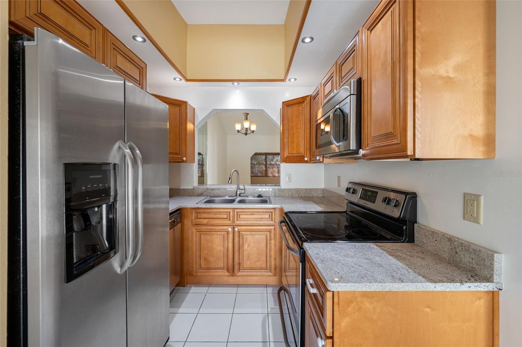 Image 8 of property listing at 14778 FEATHER COVE ROAD, Clearwater, FL 33762