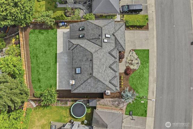26032 SE 39th Way, Sammamish, WA 98029
