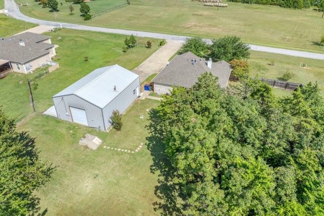 99 Catamaran Court, Gordonville, TX 76245