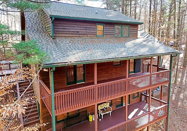 63 Misty Oaks Court, Ellijay, GA 30536