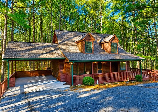 63 Misty Oaks Court, Ellijay, GA 30536