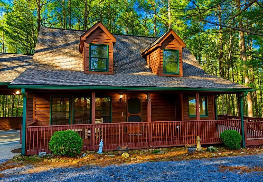 63 Misty Oaks Court, Ellijay, GA 30536