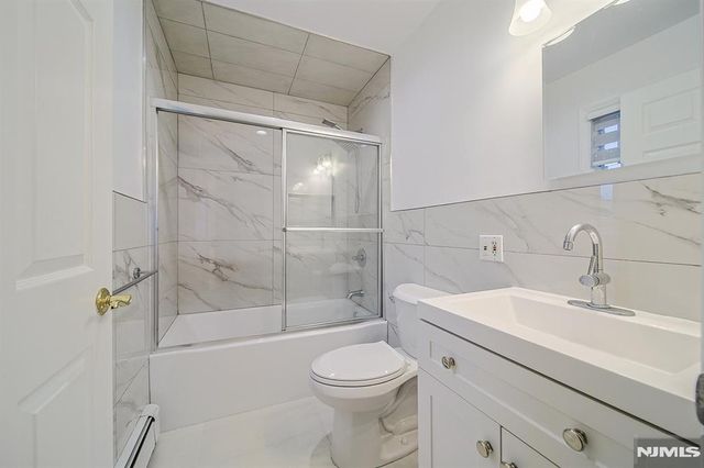 333 Highland Avenue B, Palisades Park, NJ 07650