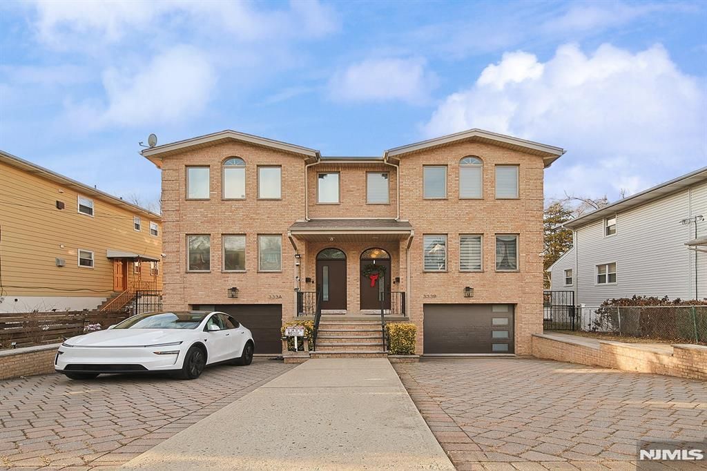333 Highland Avenue B, Palisades Park, NJ 07650