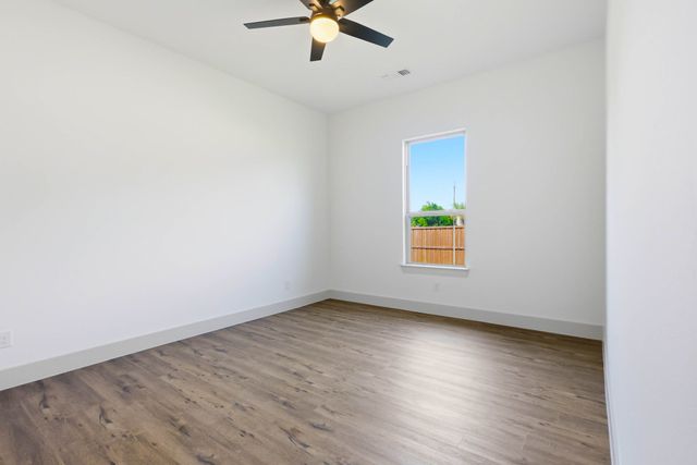 144 Chisolm Trail, Pottsboro, TX 75076