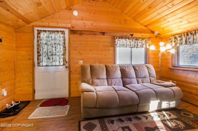 5250 S Old Glenn Highway, Palmer, AK 99645