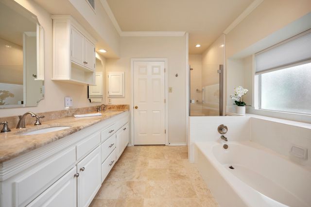 5208 Alexander Drive, Flower Mound, TX 75028