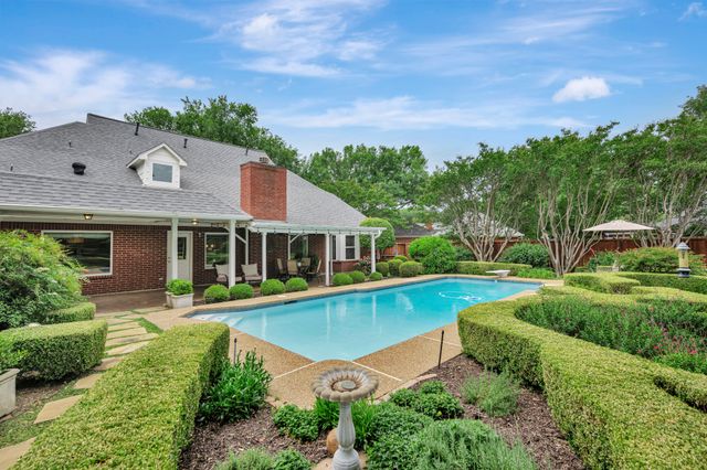 5208 Alexander Drive, Flower Mound, TX 75028
