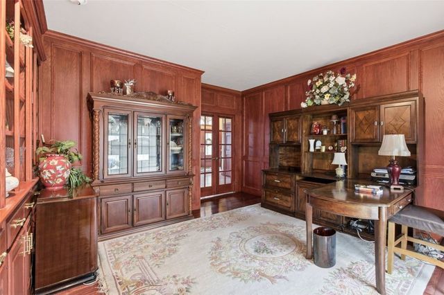 262 Hickory Heights Dr, South Fayette, PA 15017