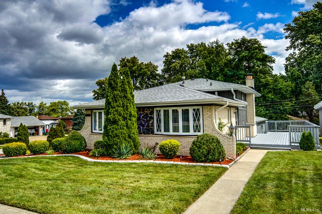 11601 S Lawler Avenue, Alsip, IL 60803